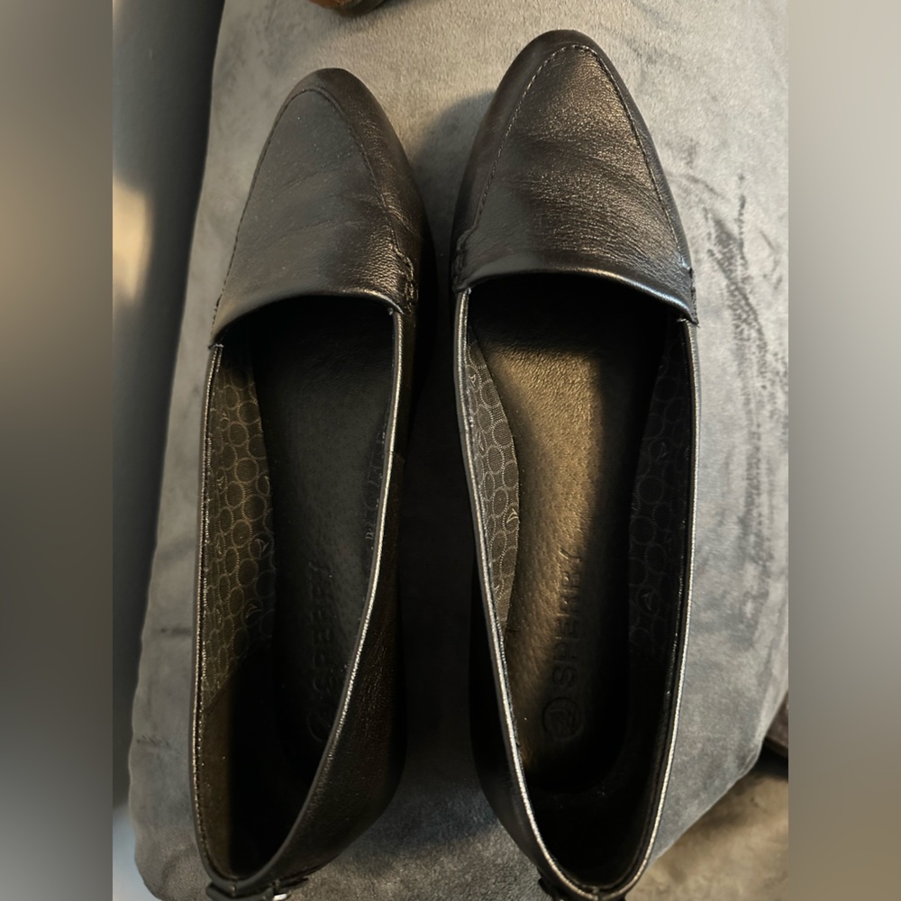 Sperry Women's Elegant Black Flats